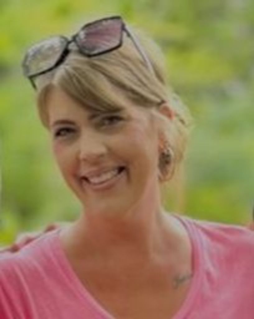 Jessica Dalesena Gossett Profile Photo