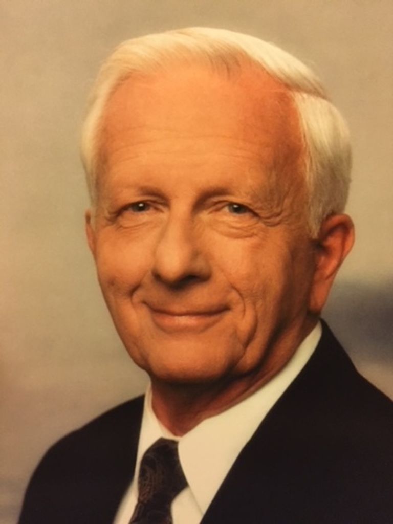 Andrew Crawford Whyte Profile Photo