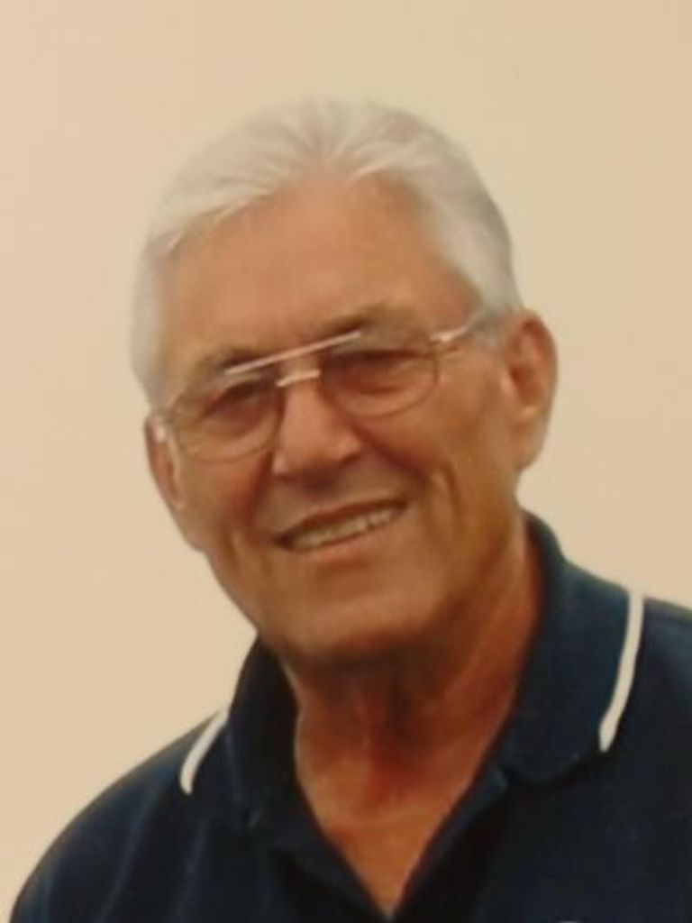 Monty Clifford Nitcholas Profile Photo