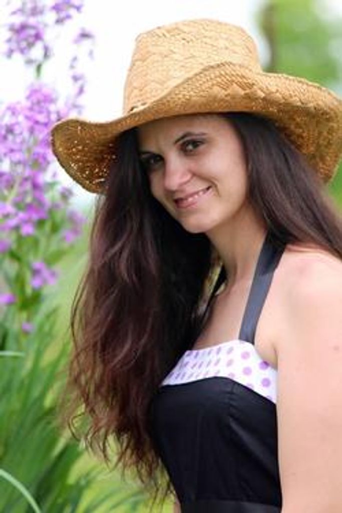 Nichole Marie Hensley Profile Photo