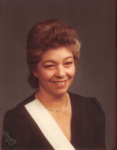 Luisa Martinez photo gallery thumbnail 24 of 71