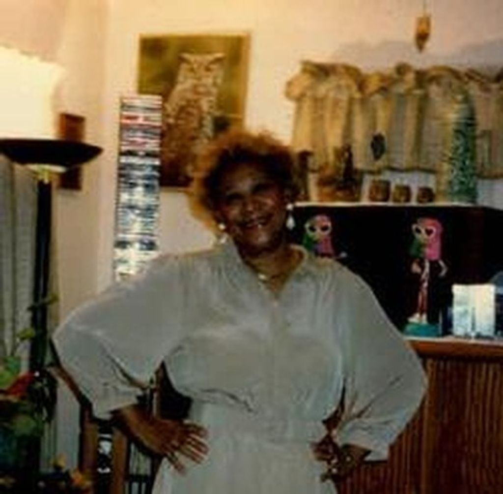 Queen Ester (Mcgee) Thompson