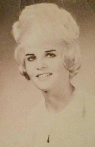 Linda L. Holzer Profile Photo