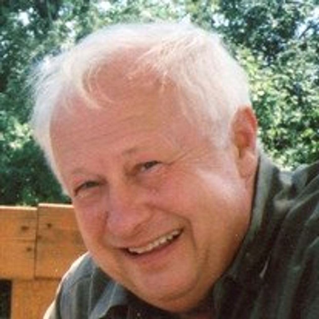 Larry Mickelson