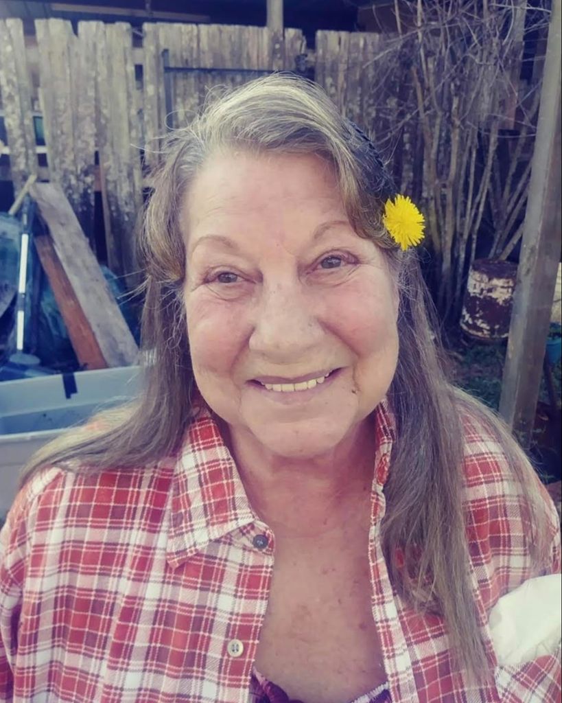 Deloris "Jeannie" Jean Mello Profile Photo
