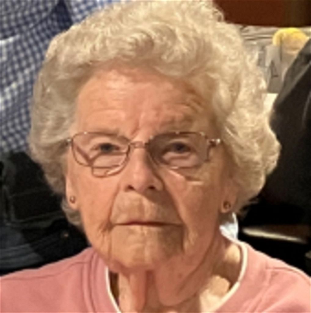 Mae Lenora Stump (Levan)