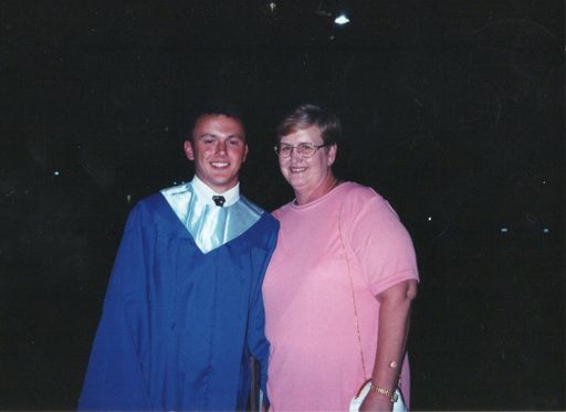Brenda (Akin)  Luttrell photo gallery thumbnail 6 of 50
