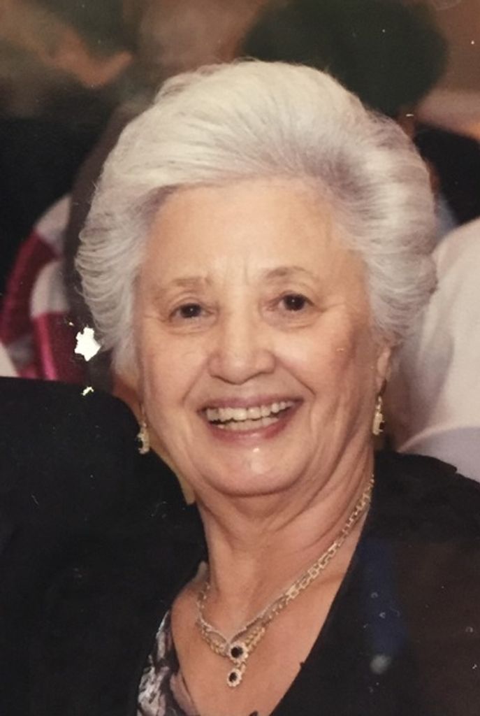 Canellitsa T Athans Profile Photo