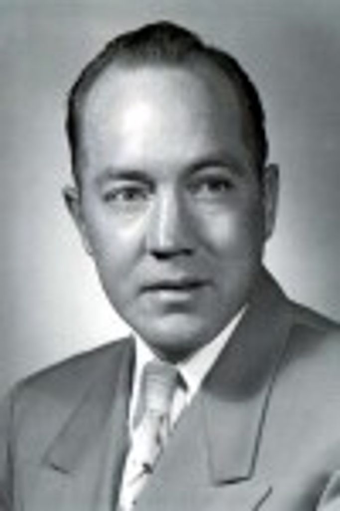 Oliver Nicholas Profile Photo