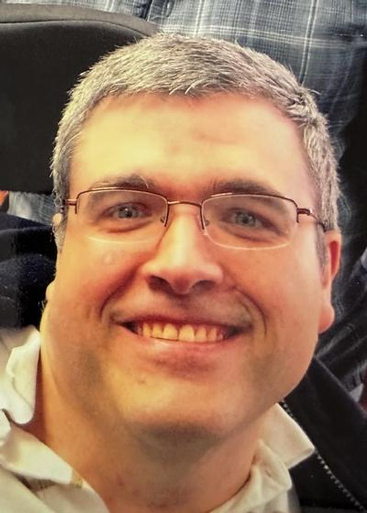 Christopher Linwood Estes Profile Photo