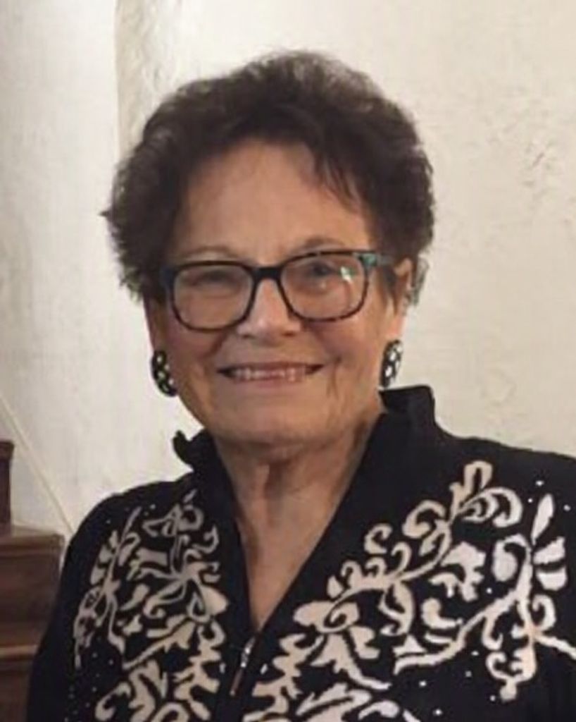 Georgie Ann Thunker