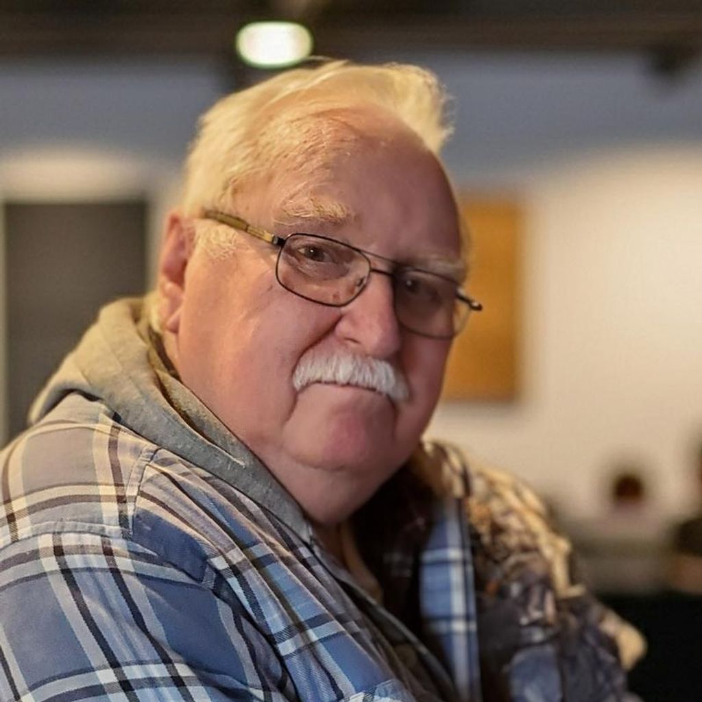 Lester J. Cheadle Profile Photo