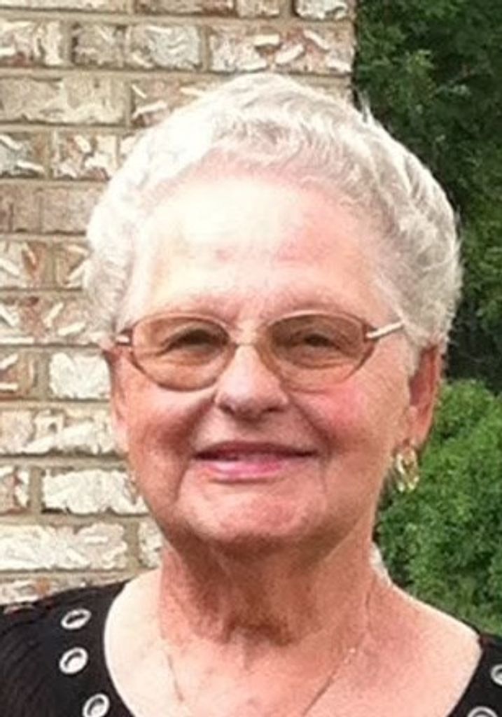Dolores Lenze Profile Photo