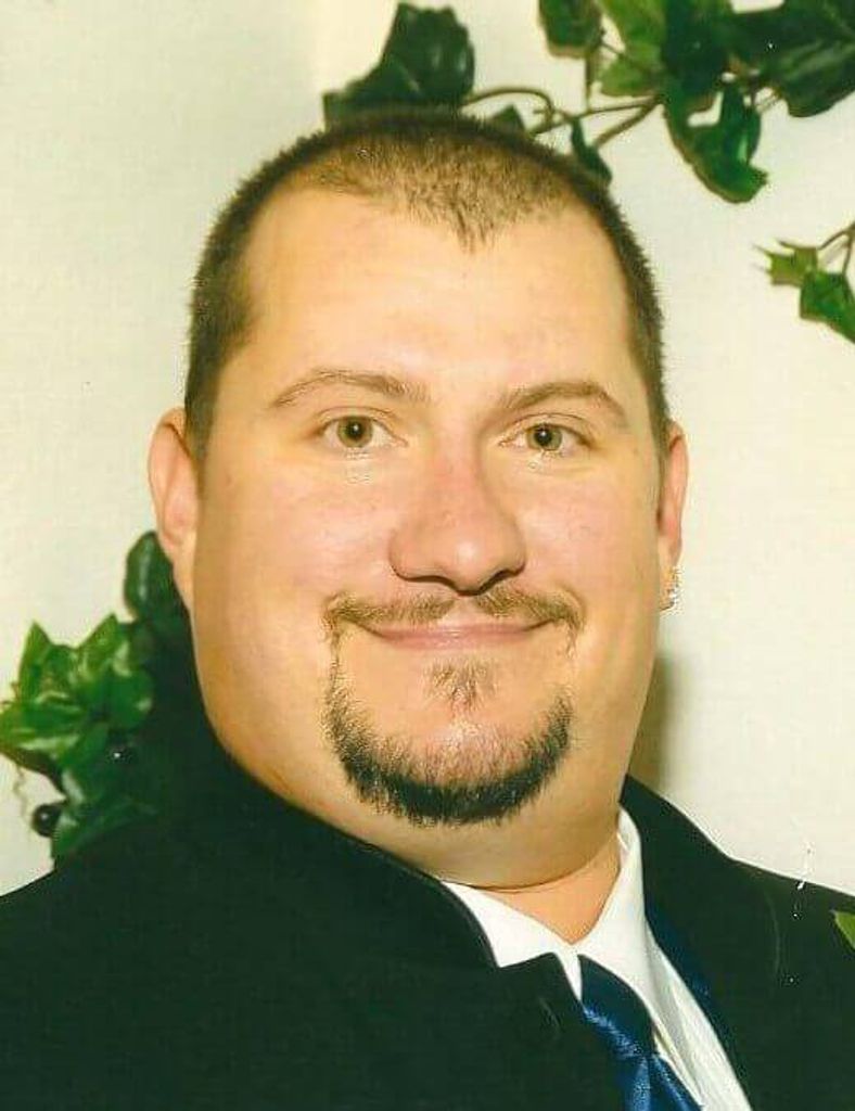 Emmett 'Lee' Kahl Profile Photo