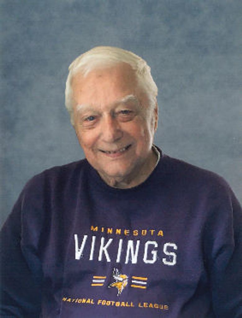 Joseph E. Holets Profile Photo
