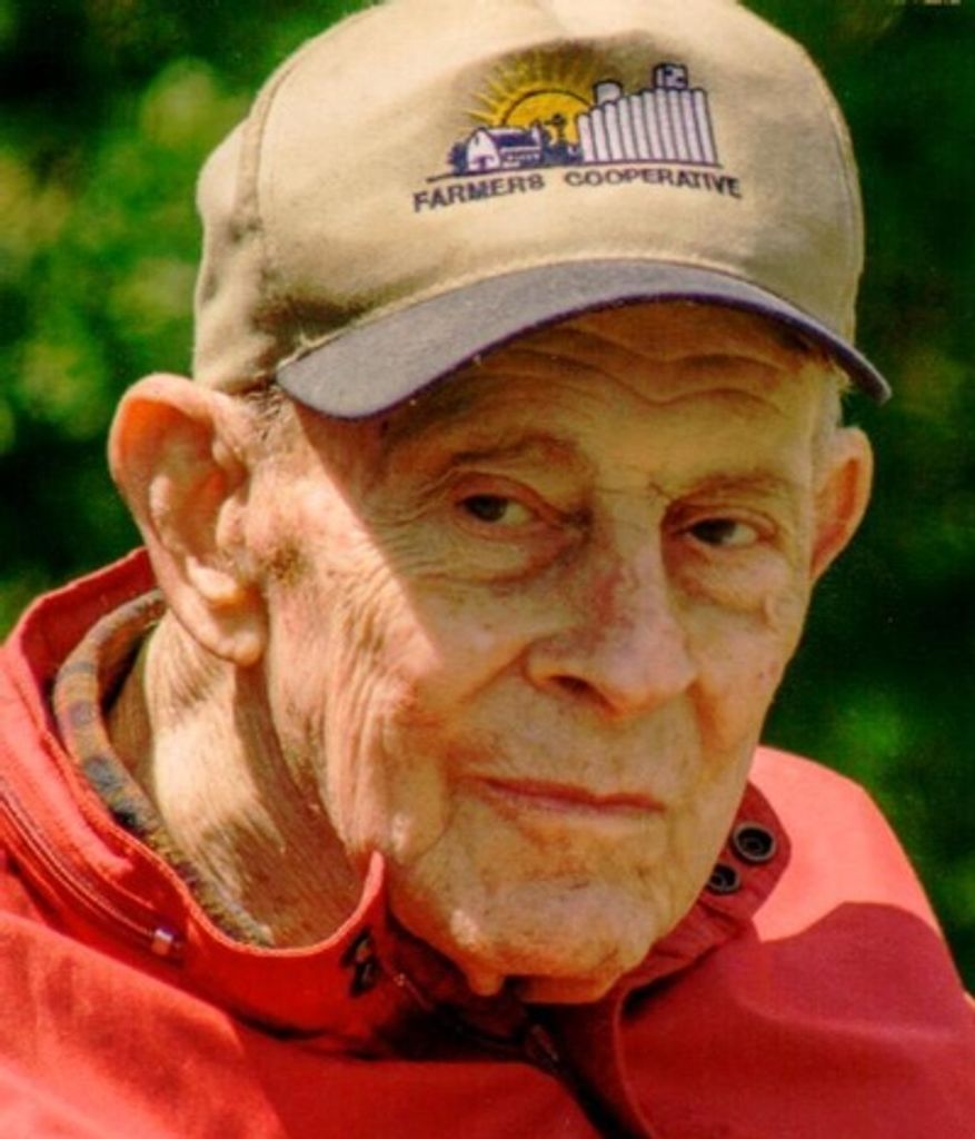 Louis B. Cumro, Dvm Profile Photo