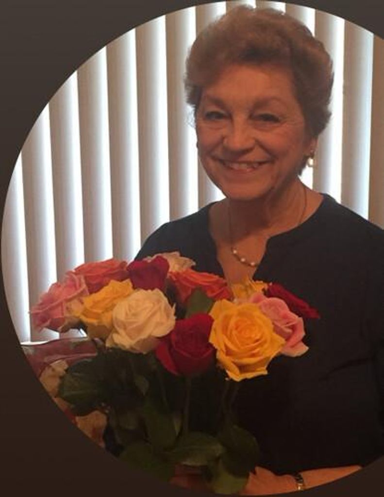 Colleen E (Clarahan) Pfeil