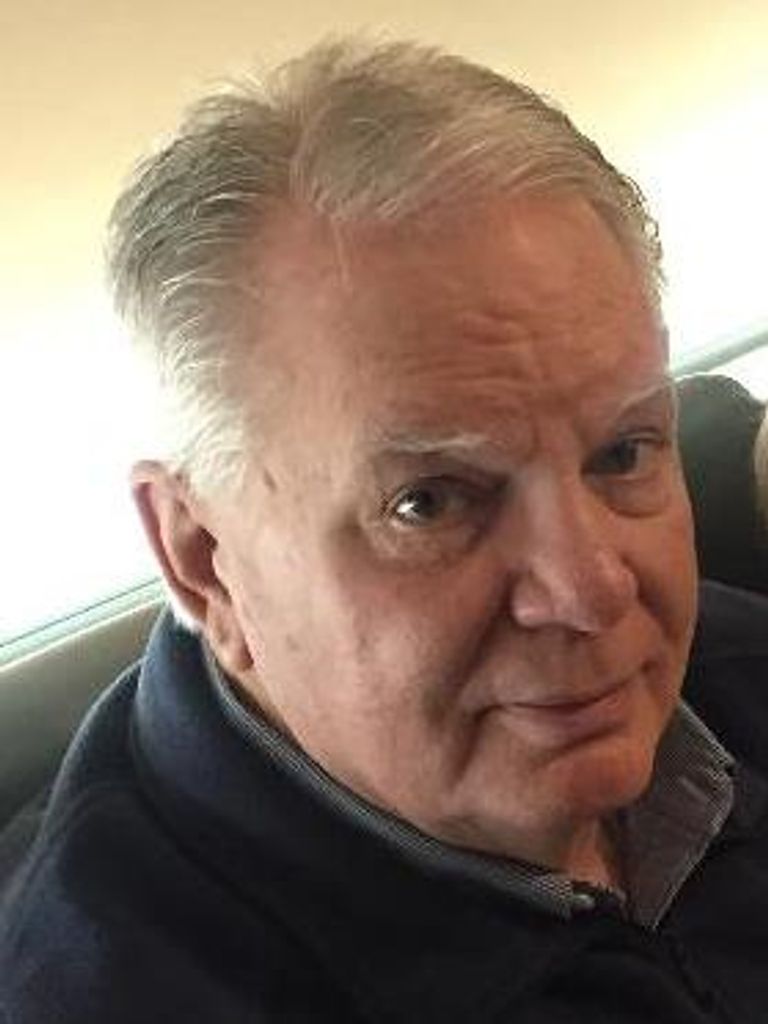 Michael "Mike" Knowlton Farrell