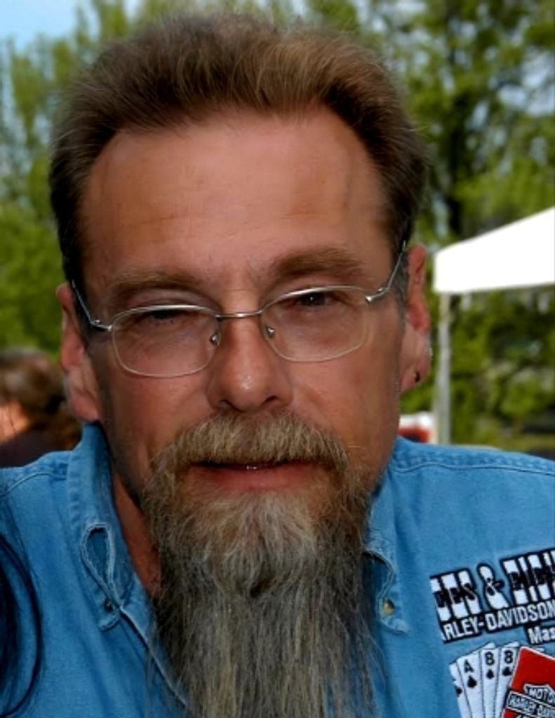 Robert "Bobby" Johnson Profile Photo