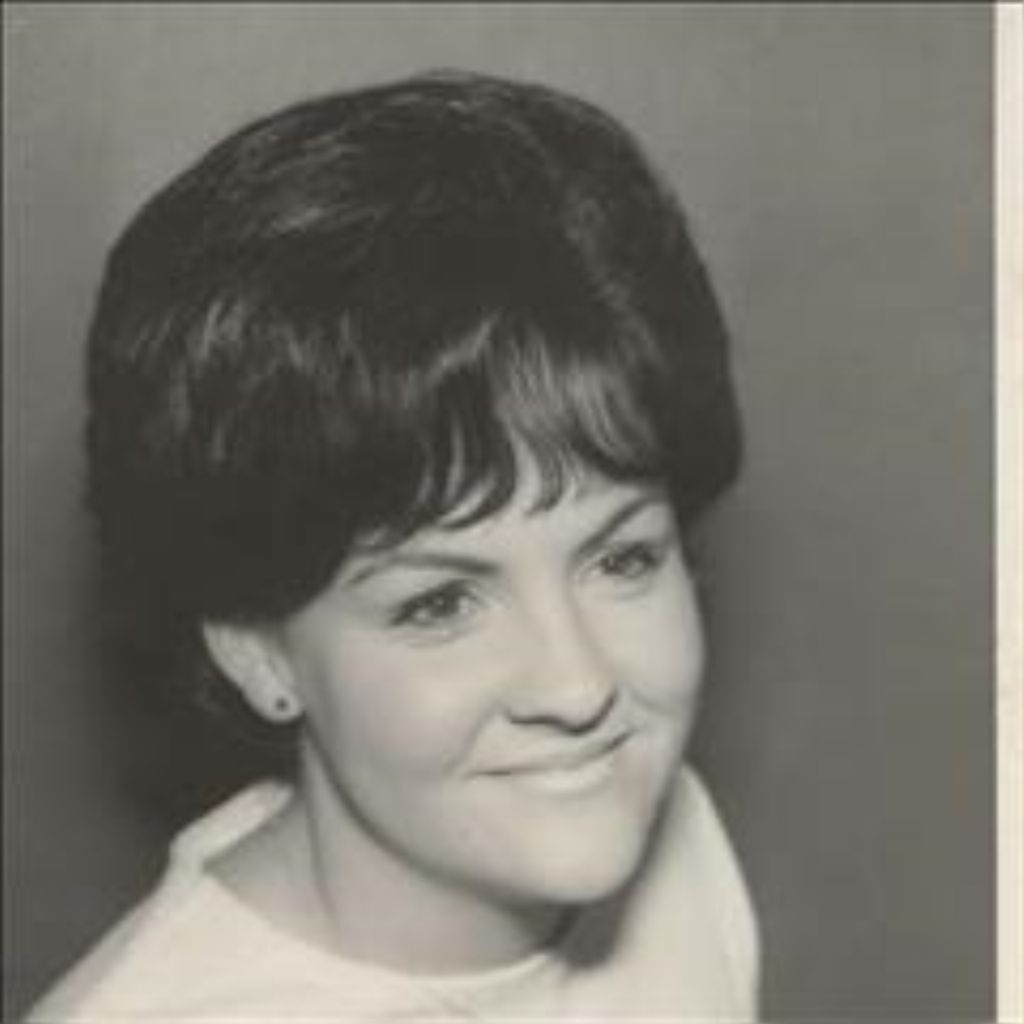 Billie Jean Holden Profile Photo