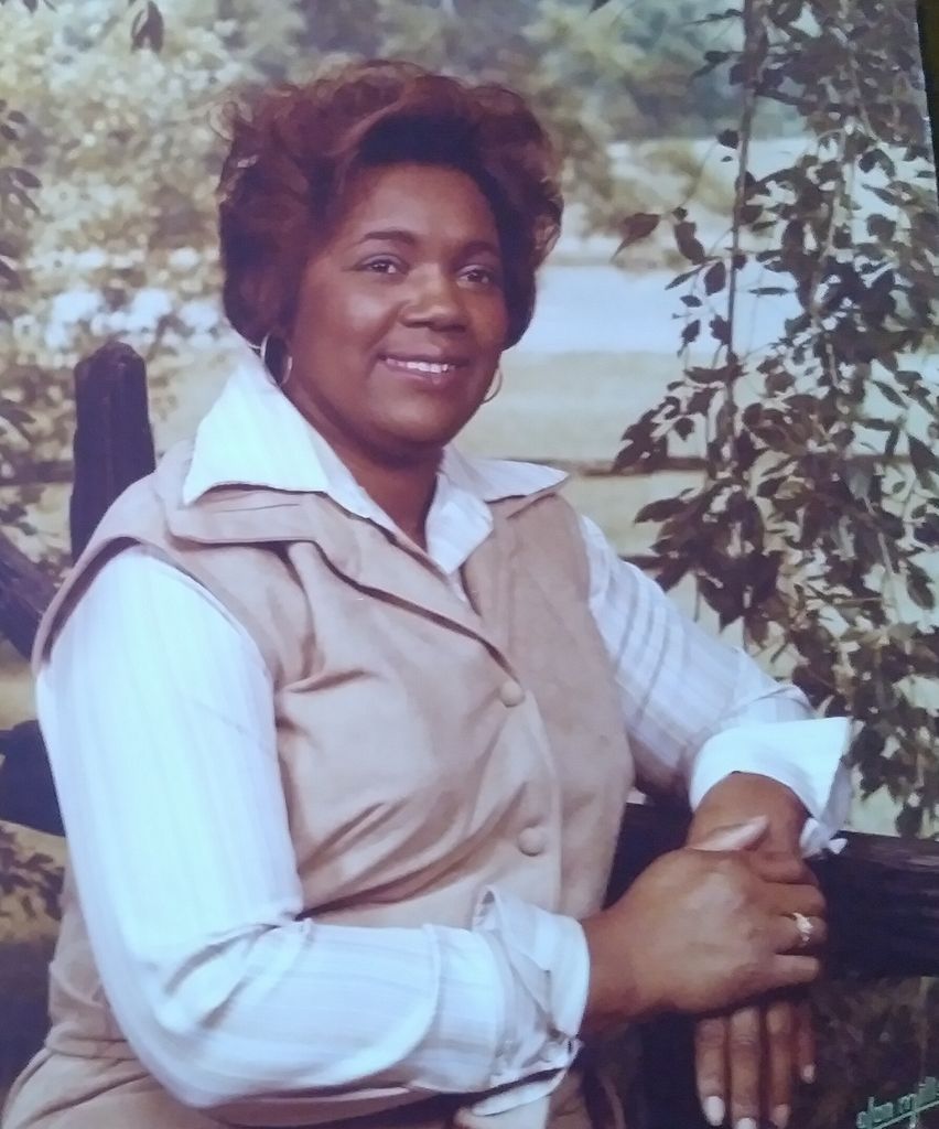 Betty Jean Manoy Profile Photo