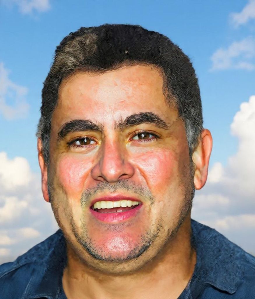 Roberto Gavilanes Profile Photo