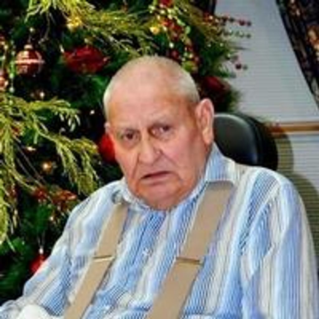Tommy Kemper Jr Profile Photo