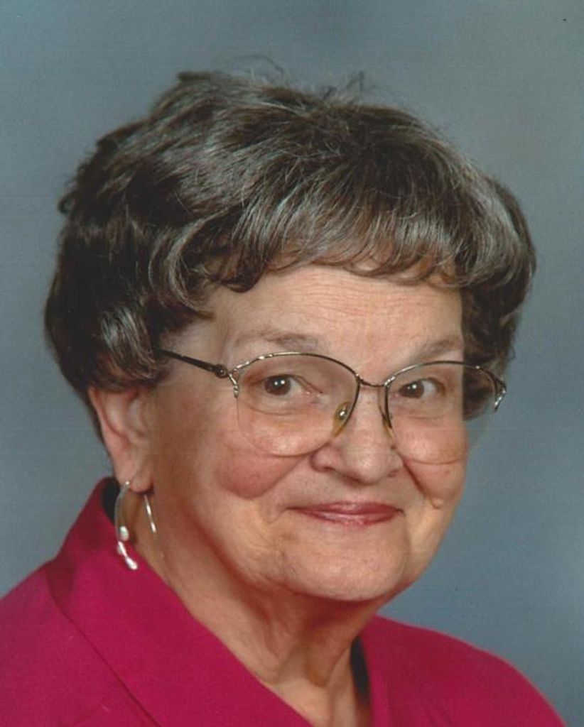 Lois Blazevic Popovich Pelander Profile Photo