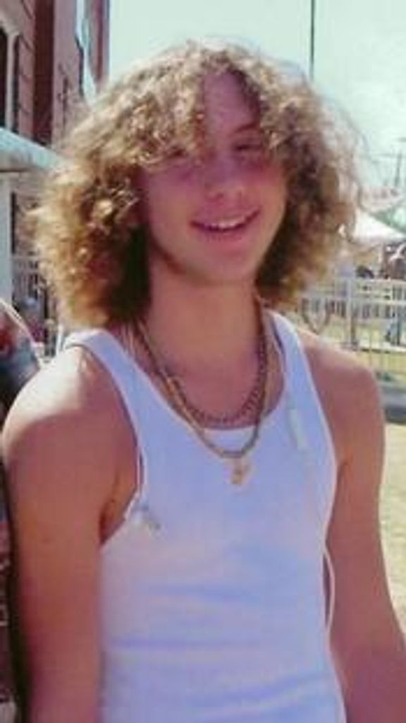 Christian Ray Tucker