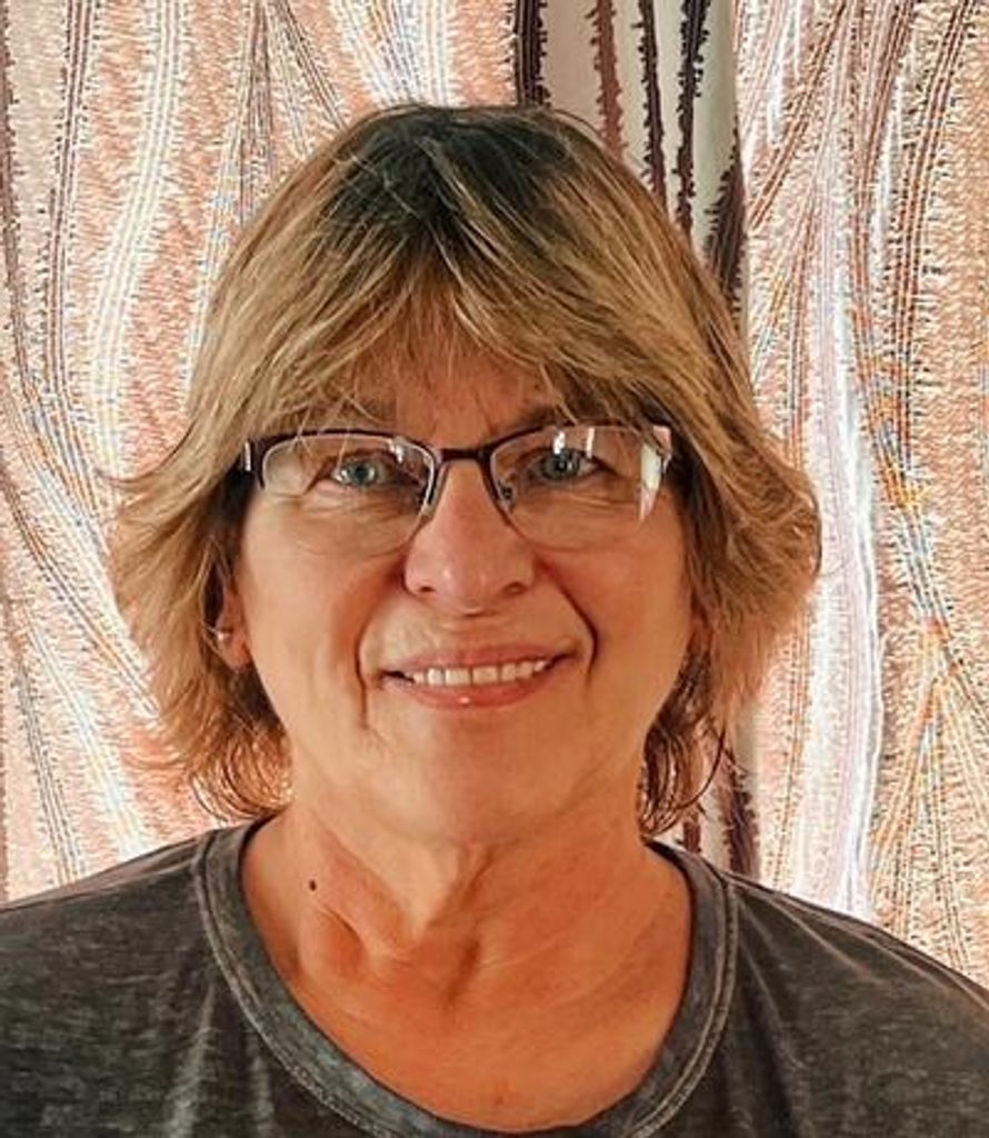 Ellen M. Broge Profile Photo