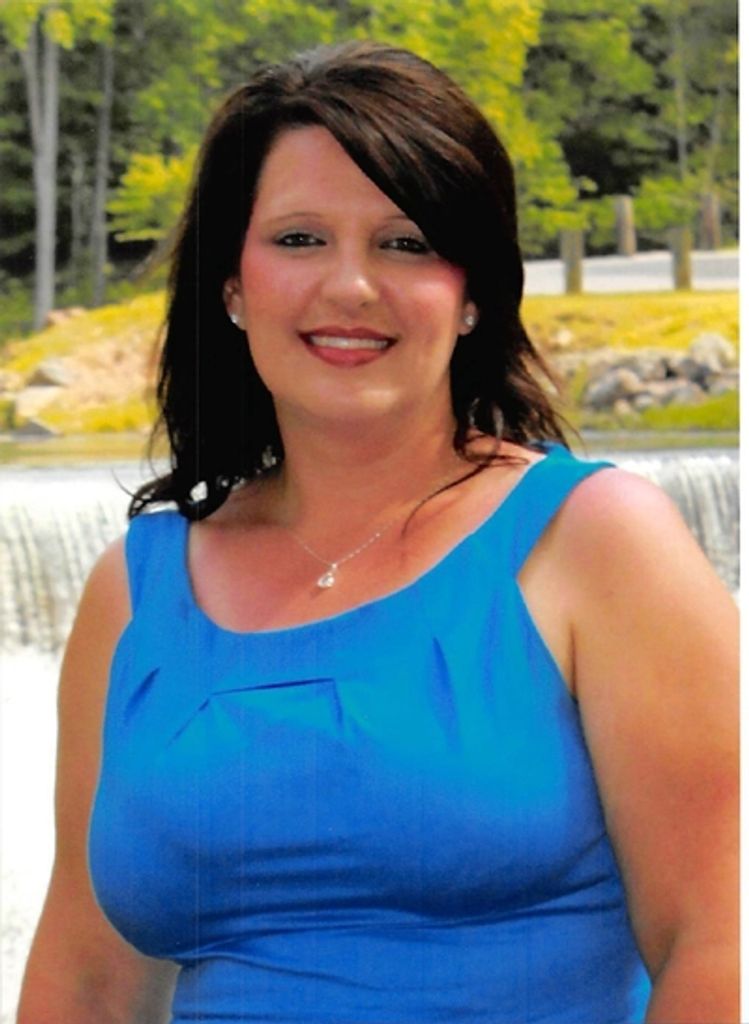 Jennifer Hall Stewart Profile Photo