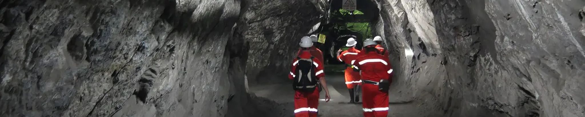 Cover for Robert Currence's Obituary