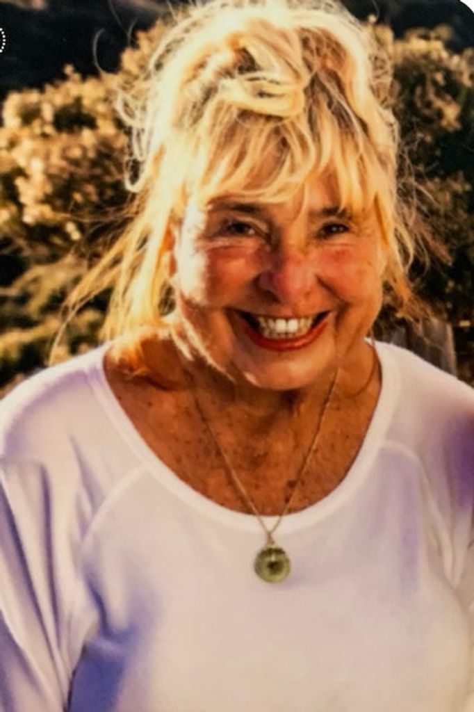 Margie Stolz Profile Photo