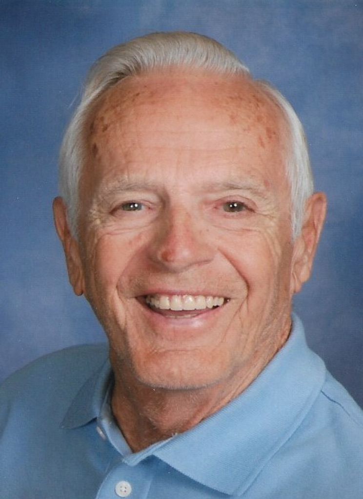 Warren W Kratzer Profile Photo