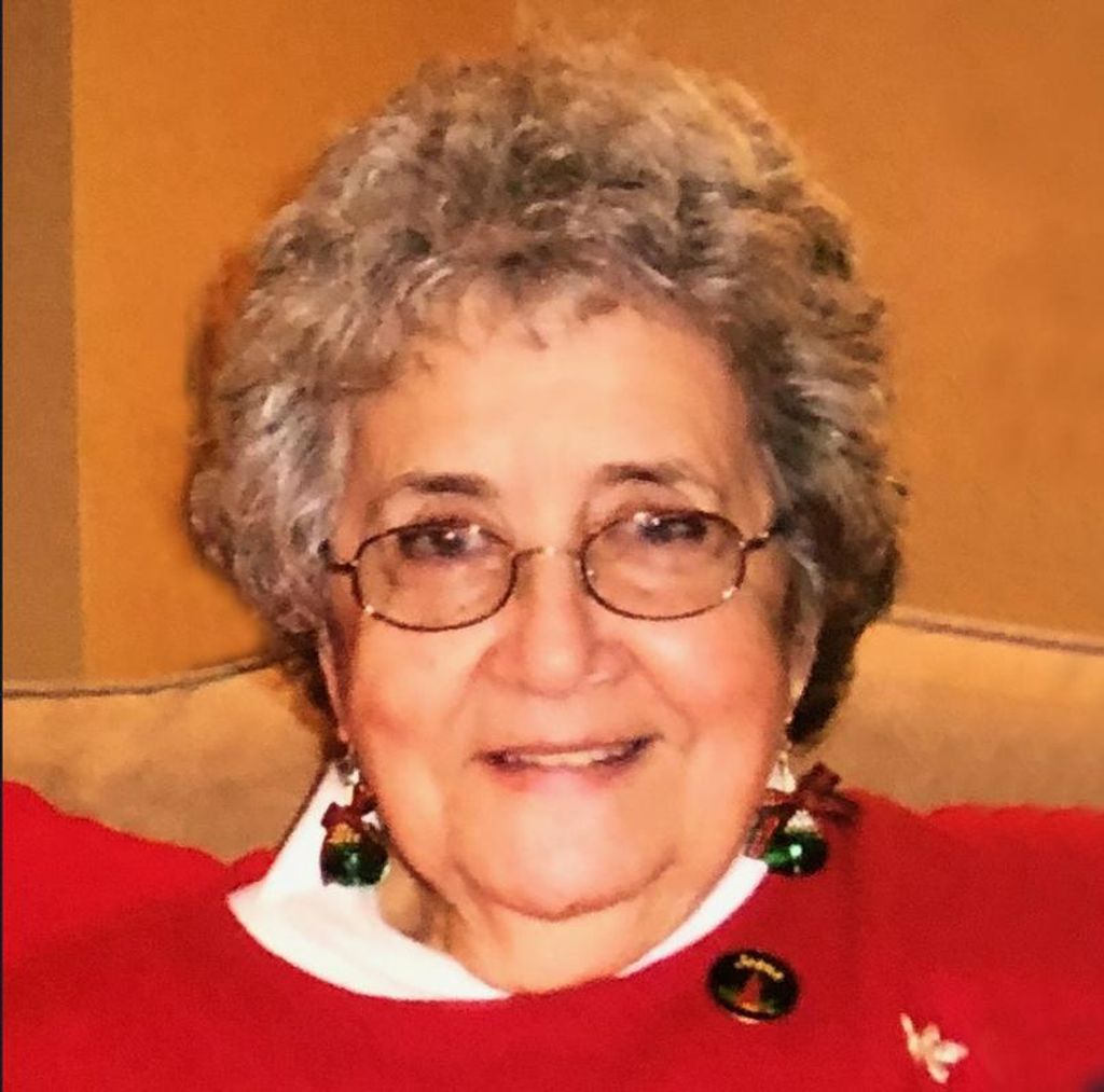Mary Patricia Medeiros Profile Photo