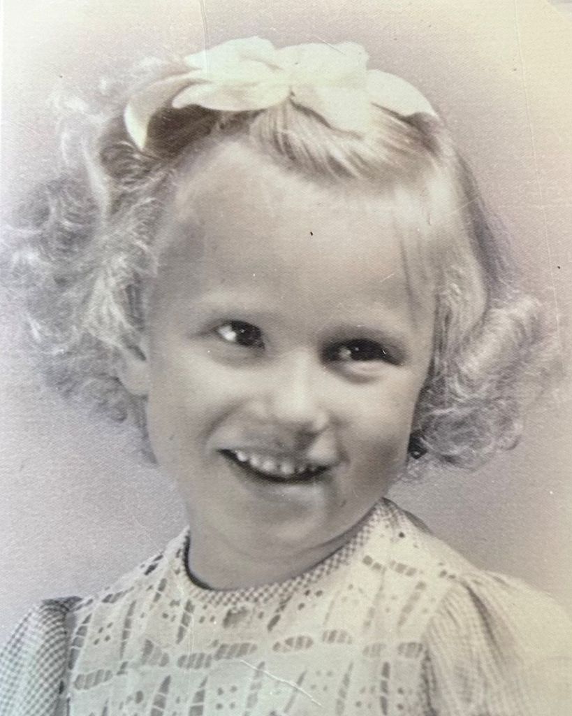 Lois Joan Behm