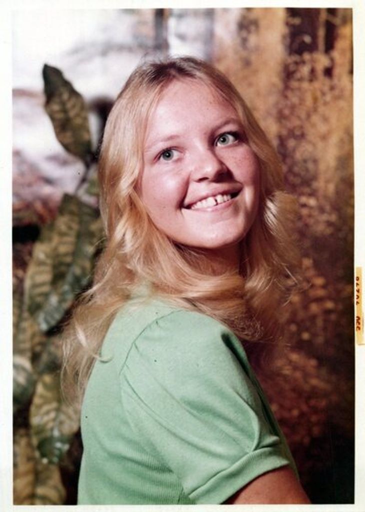 Julie Ann Foster Profile Photo