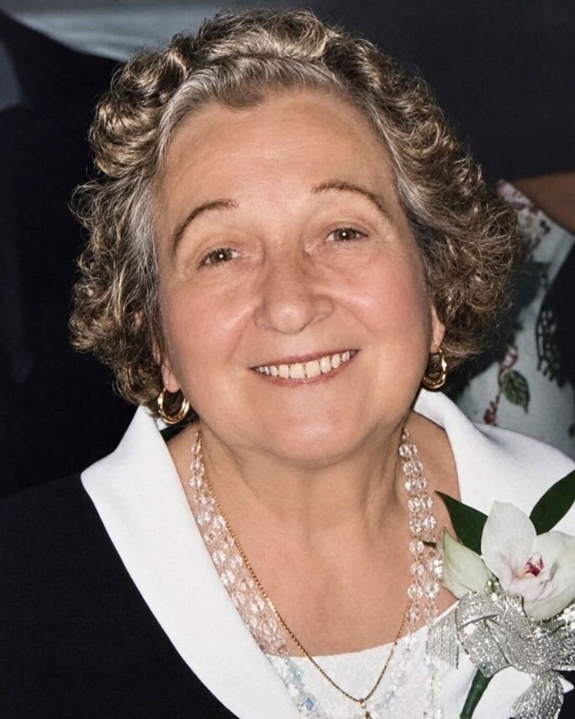 Maria Sutter Profile Photo
