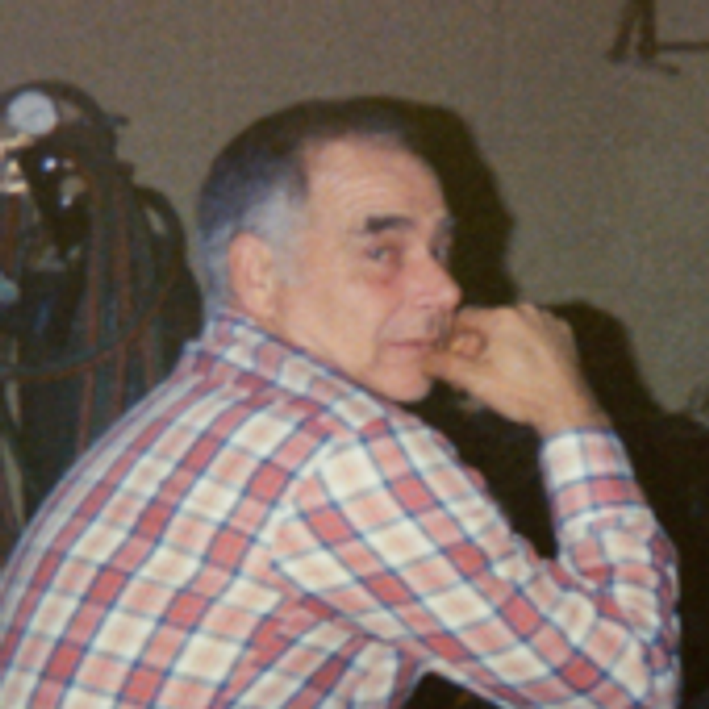 James Robert Newcomb Profile Photo