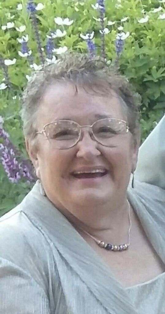 Dianne Cournia Riendeau Profile Photo