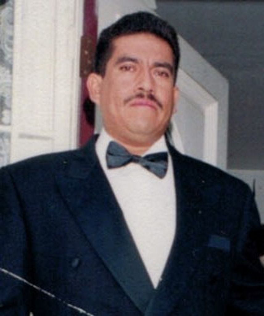 Enrique Ruiz Profile Photo