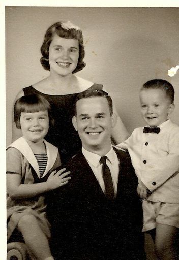 Paul Barnett, Sr. photo gallery thumbnail 5 of 72