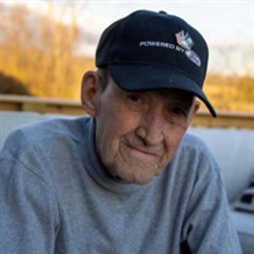 Robert Lewis Hall Profile Photo