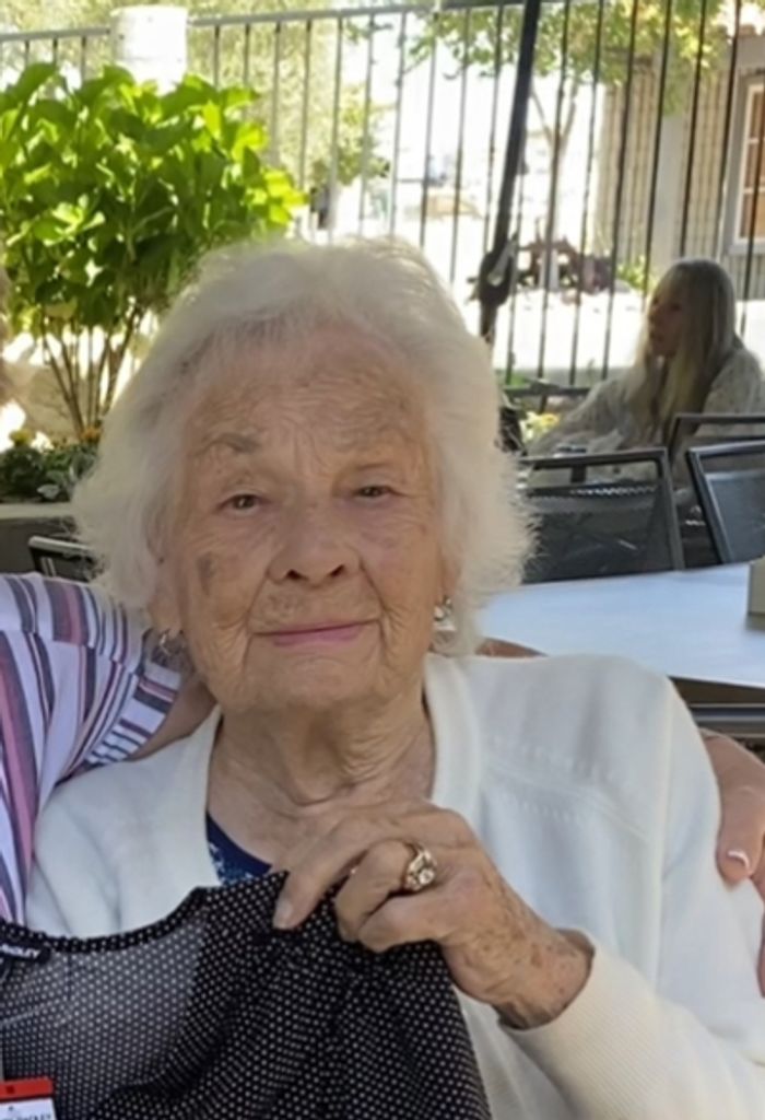 Kathleen Beverly Larson Profile Photo