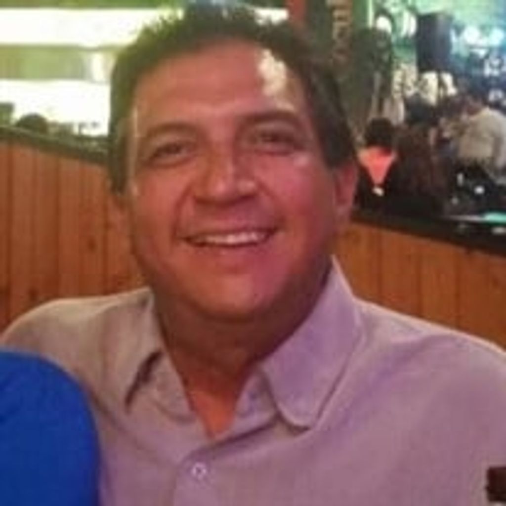 Robert Barcenas