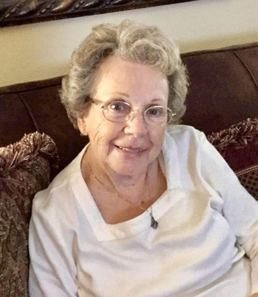 Laura Jane Lang Profile Photo