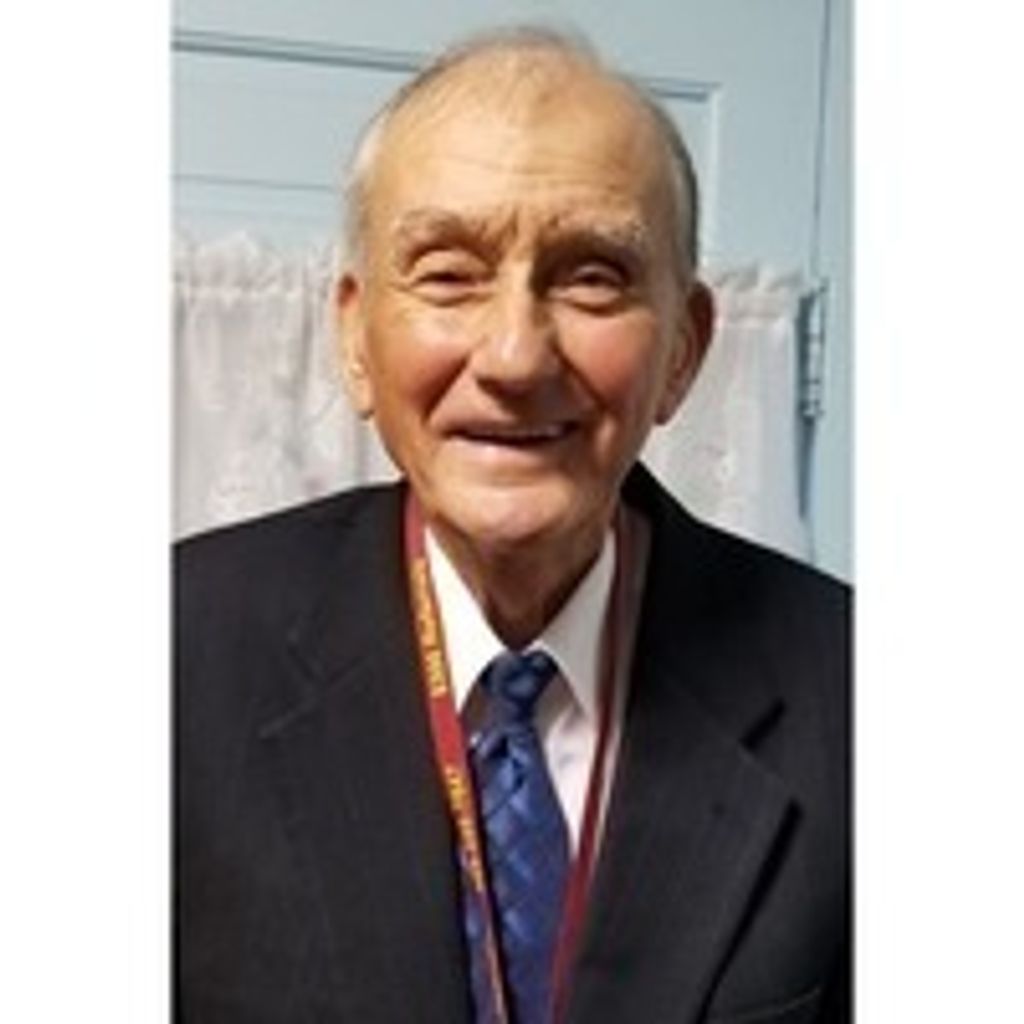 Elwood W. Montle Profile Photo