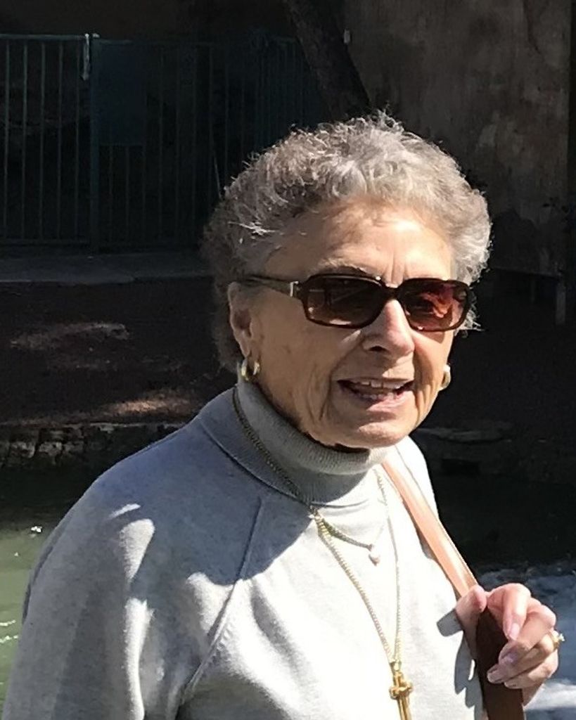 Shirley Jean Carson