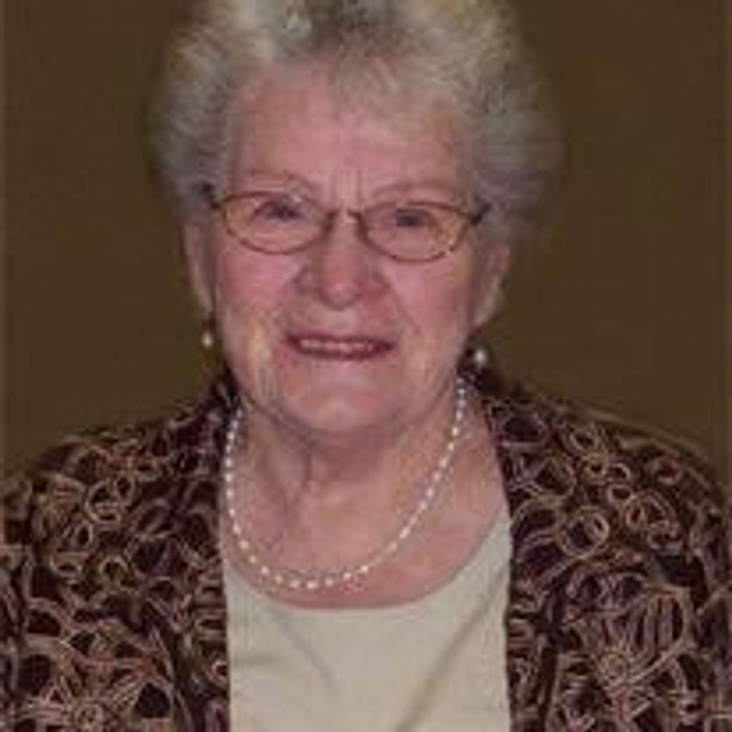 Evelyn Hoeper