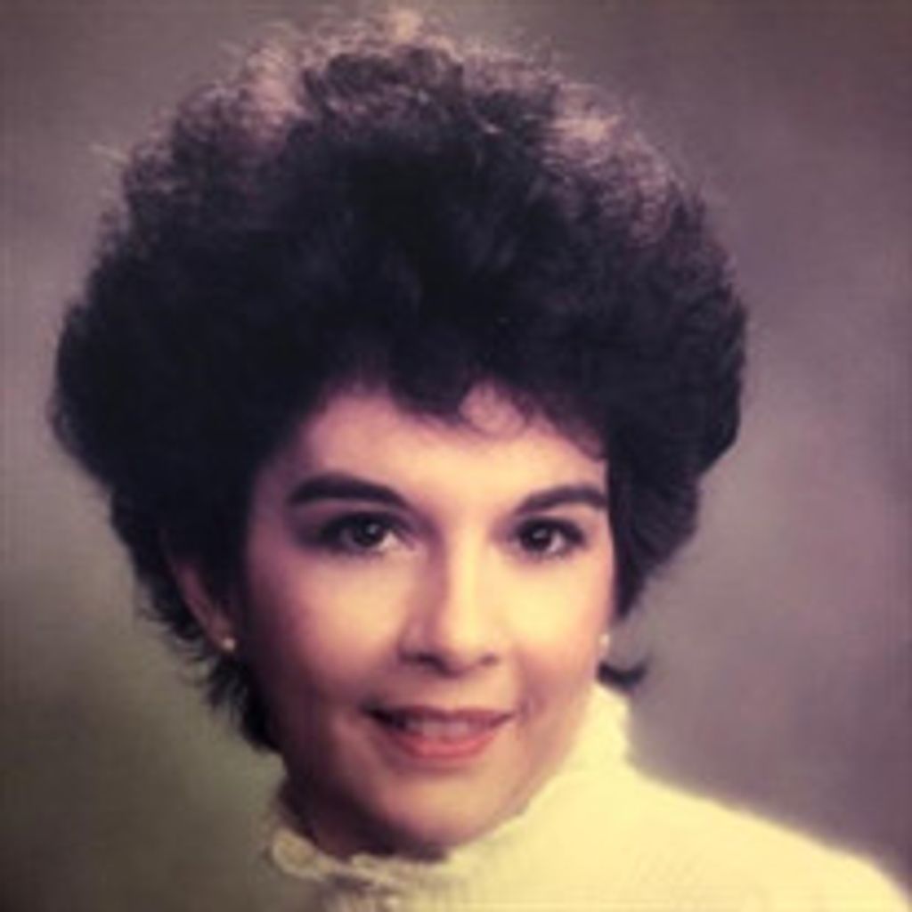 Ros Hutchinson Profile Photo